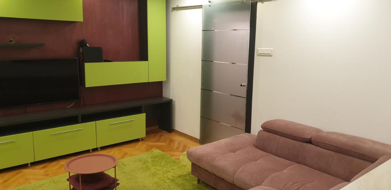 Modern Daire Piteşti Dış mekan fotoğraf